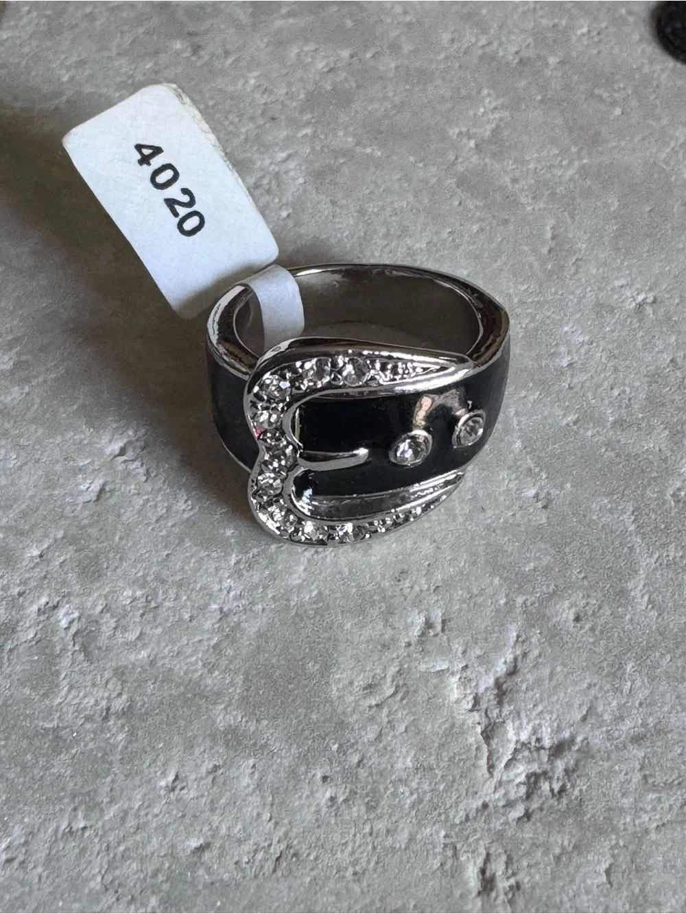 VTG Camille Lucie Buckle Ring Signed Black & Silver Tone Estate Jewelry Sz 6